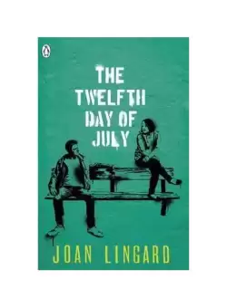 The Twelfth Day of July - Paperback brosat - Joan Lingard - Penguin Books Ltd